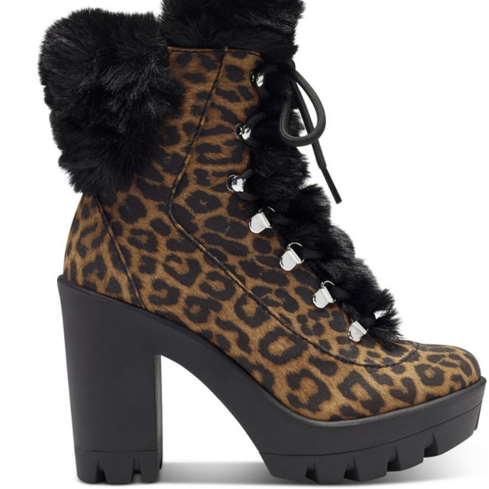 Jessica Simpson  Mika's hiker boots